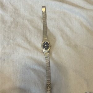 Elegant  vintage Gold and Black Men's Watch